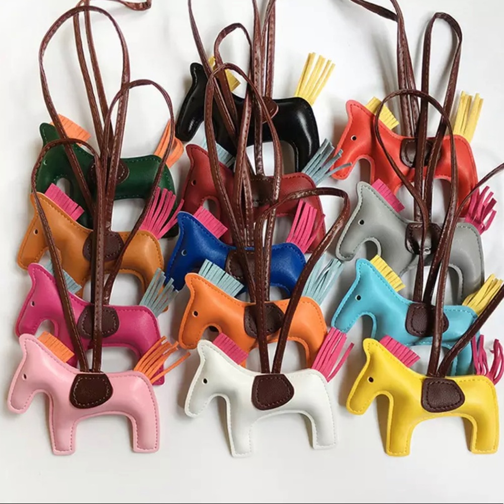 3pcs Set Ladies Bag Decoration Charm Pendant Little Color Horse. (Random Colors)